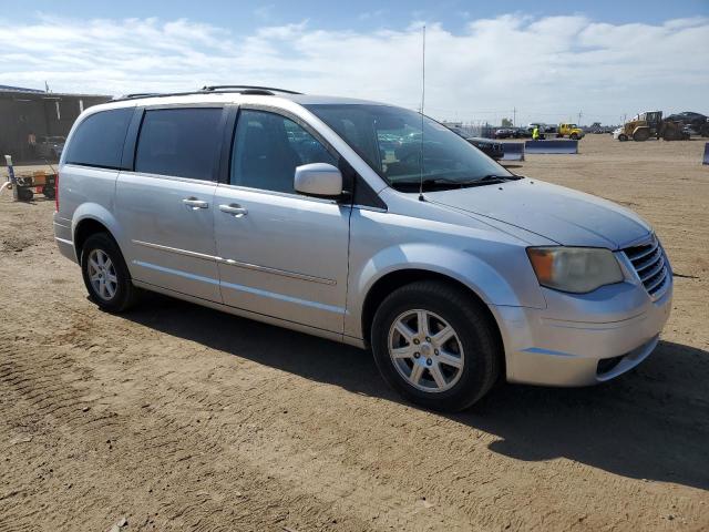 Photo 3 VIN: 2A4RR5D17AR451263 - CHRYSLER TOWN & COU 