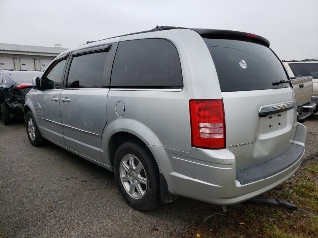 Photo 2 VIN: 2A4RR5D17AR463669 - CHRYSLER TOWN & COU 