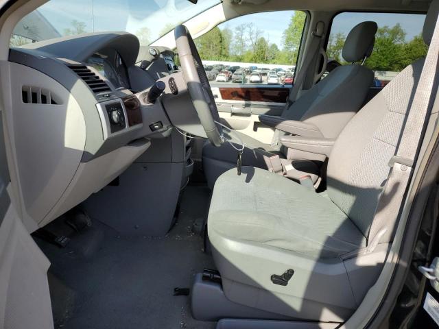 Photo 6 VIN: 2A4RR5D17AR495702 - CHRYSLER MINIVAN 