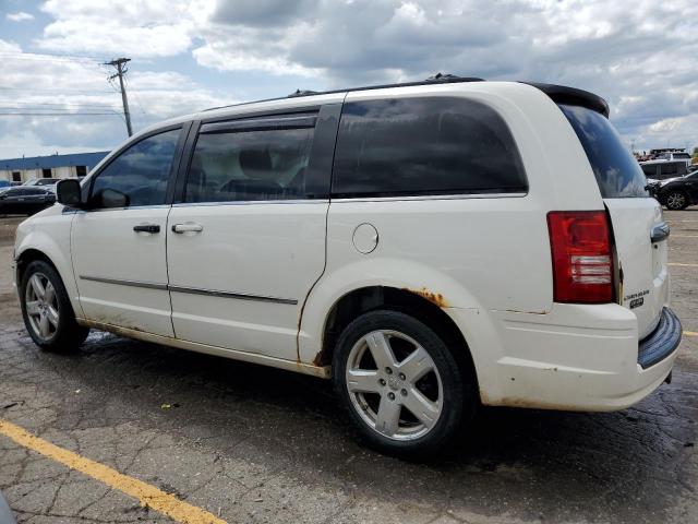 Photo 1 VIN: 2A4RR5D18AR104914 - CHRYSLER TOWN & COU 