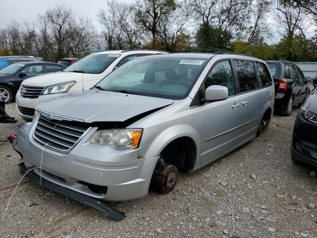 Photo 1 VIN: 2A4RR5D18AR155720 - CHRYSLER TOWN & COU 