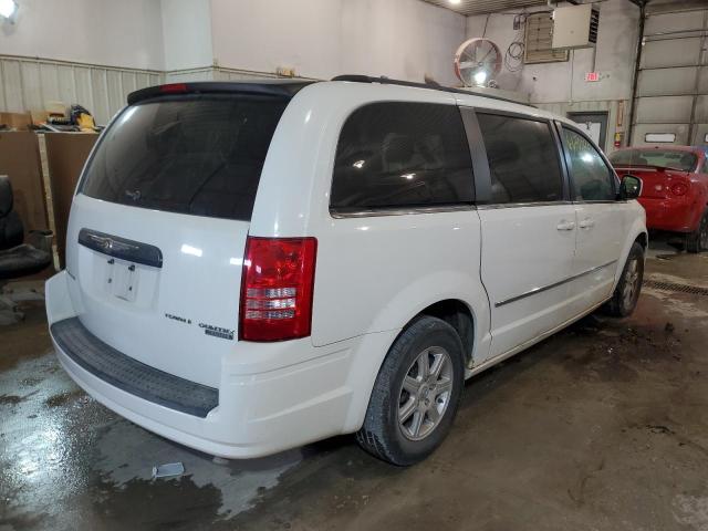 Photo 3 VIN: 2A4RR5D18AR200638 - CHRYSLER TOWN & COU 