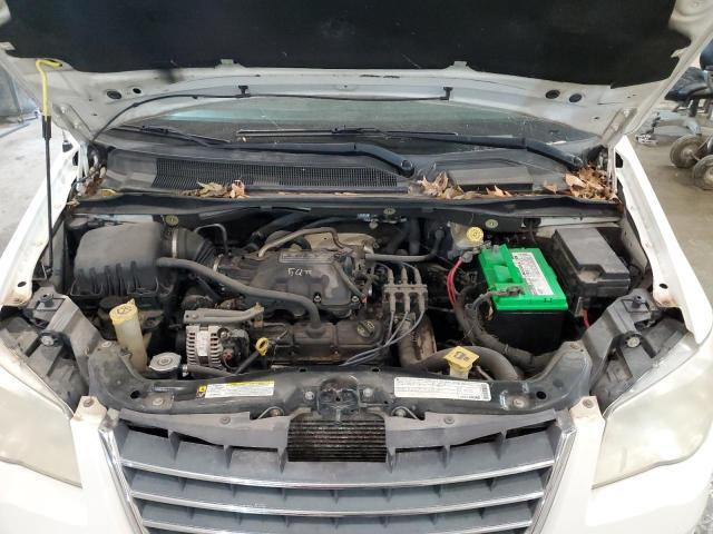 Photo 6 VIN: 2A4RR5D18AR200638 - CHRYSLER TOWN & COU 