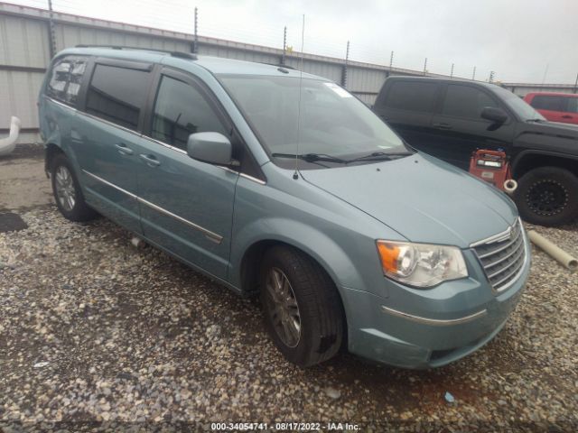 Photo 0 VIN: 2A4RR5D18AR273895 - CHRYSLER TOWN & COUNTRY 