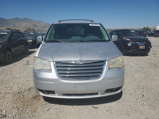 Photo 4 VIN: 2A4RR5D18AR278935 - CHRYSLER TOWN & COU 