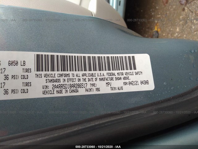 Photo 8 VIN: 2A4RR5D18AR286517 - CHRYSLER TOWN & COUNTRY 