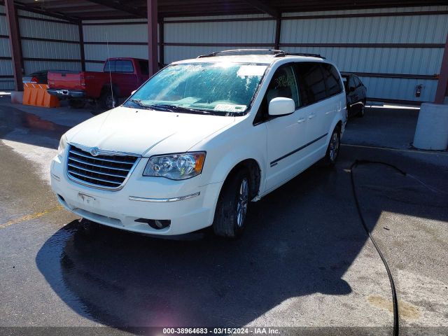 Photo 1 VIN: 2A4RR5D18AR299929 - CHRYSLER TOWN & COUNTRY 