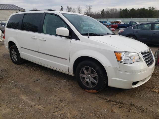 Photo 3 VIN: 2A4RR5D18AR309052 - CHRYSLER TOWN & COU 