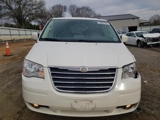 Photo 4 VIN: 2A4RR5D18AR309052 - CHRYSLER TOWN & COU 