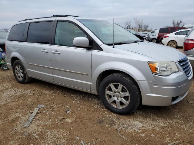 Photo 3 VIN: 2A4RR5D18AR338521 - CHRYSLER TOWN & COU 