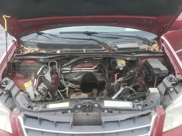 Photo 6 VIN: 2A4RR5D18AR339586 - CHRYSLER TOWN &AMP COU 