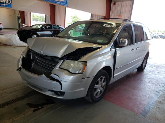 Photo 1 VIN: 2A4RR5D18AR366447 - CHRYSLER TOWN &AMP COU 