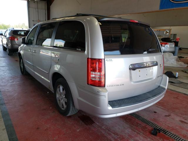 Photo 2 VIN: 2A4RR5D18AR366447 - CHRYSLER TOWN &AMP COU 