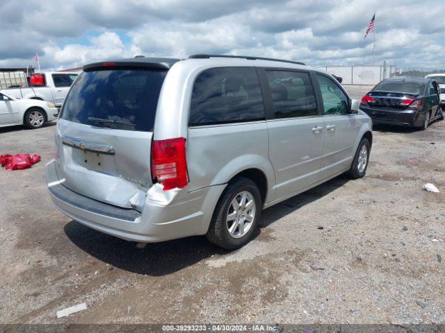 Photo 3 VIN: 2A4RR5D18AR450784 - CHRYSLER TOWN & COUNTRY 