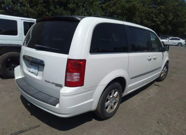 Photo 3 VIN: 2A4RR5D18AR463468 - CHRYSLER TOWN & COUNTRY 