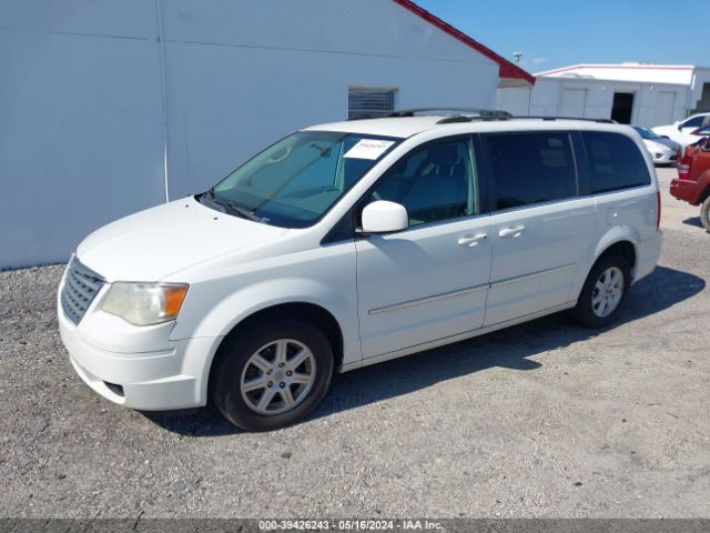 Photo 1 VIN: 2A4RR5D18AR493344 - CHRYSLER TOWN & COUNTRY 