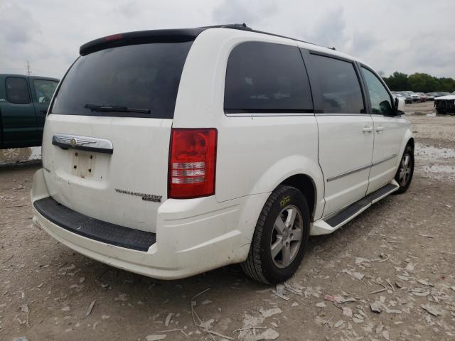 Photo 3 VIN: 2A4RR5D19AR127845 - CHRYSLER TOWN &AMP COU 