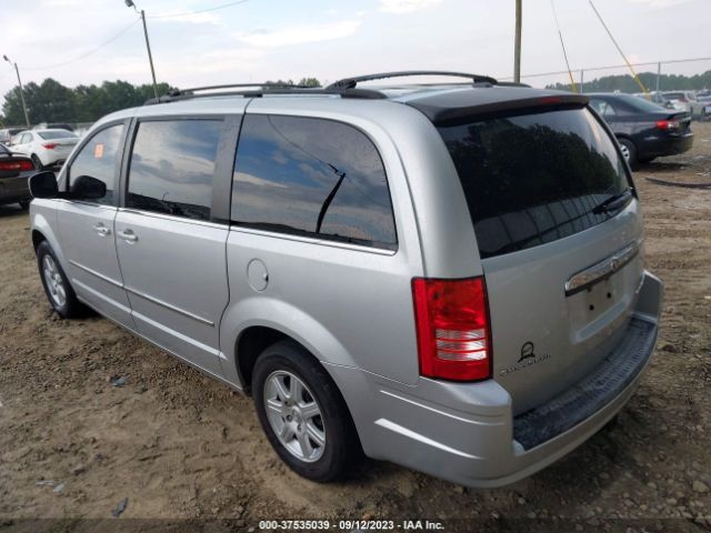 Photo 2 VIN: 2A4RR5D19AR170095 - CHRYSLER TOWN & COUNTRY 