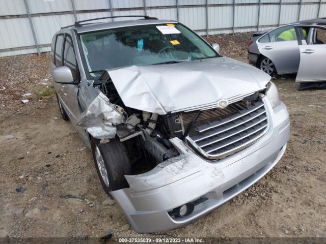 Photo 5 VIN: 2A4RR5D19AR170095 - CHRYSLER TOWN & COUNTRY 