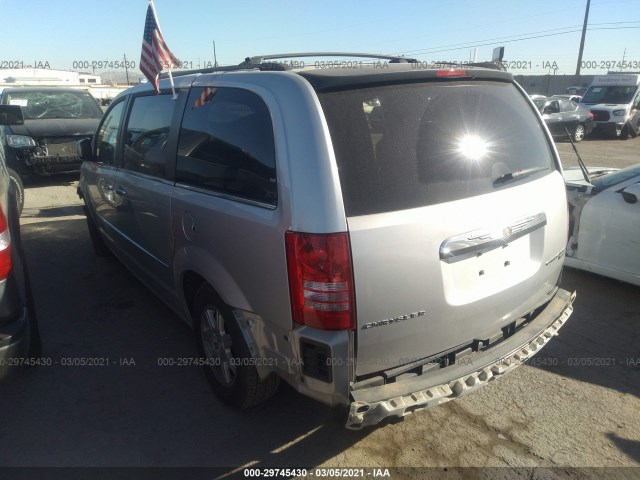 Photo 2 VIN: 2A4RR5D19AR212197 - CHRYSLER TOWN & COUNTRY 