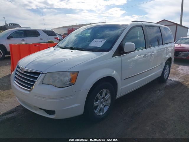 Photo 1 VIN: 2A4RR5D19AR278135 - CHRYSLER TOWN & COUNTRY 