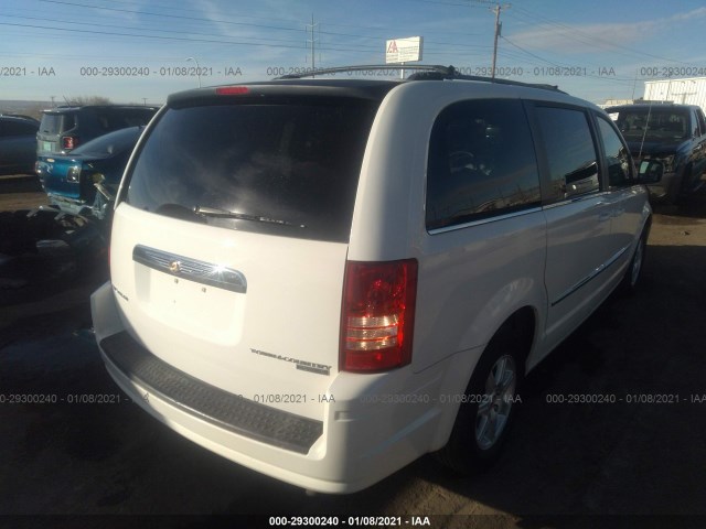 Photo 3 VIN: 2A4RR5D19AR284825 - CHRYSLER TOWN & COUNTRY 