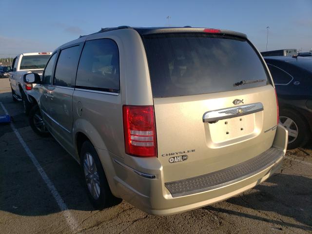 Photo 2 VIN: 2A4RR5D19AR286395 - CHRYSLER TOWN &AMP COU 