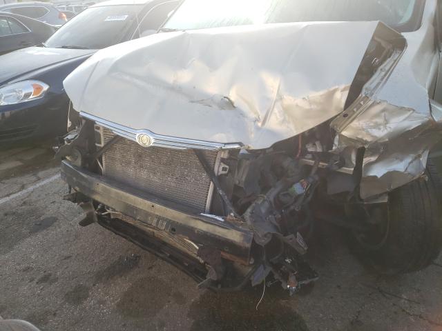 Photo 8 VIN: 2A4RR5D19AR286395 - CHRYSLER TOWN &AMP COU 