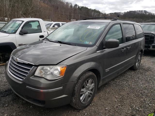 Photo 1 VIN: 2A4RR5D19AR298837 - CHRYSLER TOWN &AMP COU 