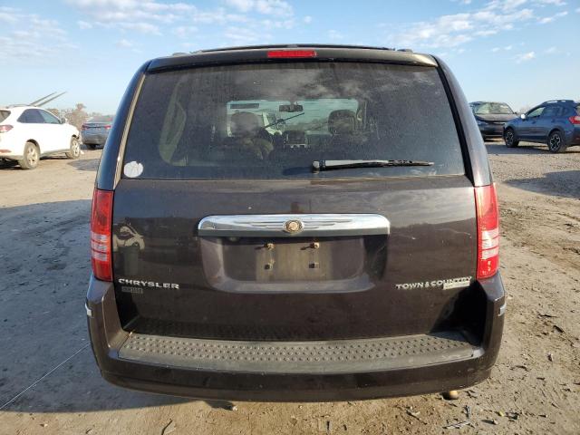 Photo 5 VIN: 2A4RR5D19AR299180 - CHRYSLER TOWN & COU 