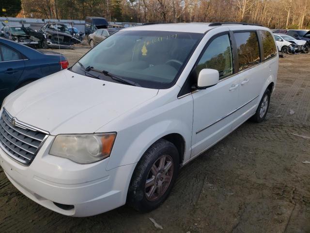 Photo 1 VIN: 2A4RR5D19AR308590 - CHRYSLER TOWN &AMP COU 