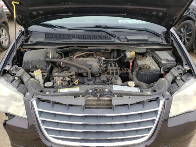 Photo 6 VIN: 2A4RR5D19AR357921 - CHRYSLER TOWN &AMP COU 