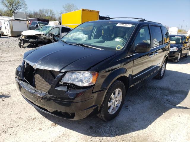 Photo 1 VIN: 2A4RR5D19AR358650 - CHRYSLER TOWN &AMP COU 