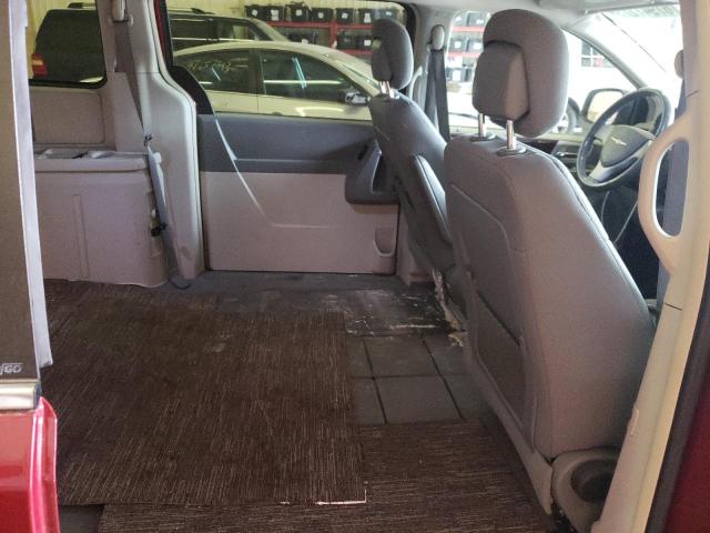 Photo 10 VIN: 2A4RR5D19AR359085 - CHRYSLER TOWN & COU 