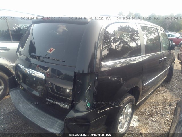 Photo 3 VIN: 2A4RR5D19AR373424 - CHRYSLER TOWN & COUNTRY 