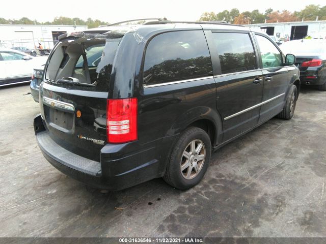 Photo 3 VIN: 2A4RR5D19AR404221 - CHRYSLER TOWN & COUNTRY 