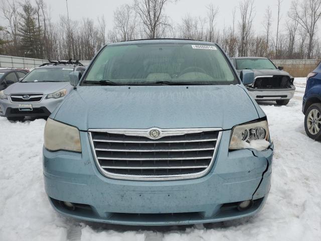 Photo 4 VIN: 2A4RR5D19AR461115 - CHRYSLER MINIVAN 