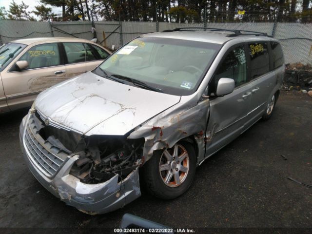 Photo 1 VIN: 2A4RR5D19AR463396 - CHRYSLER TOWN & COUNTRY 