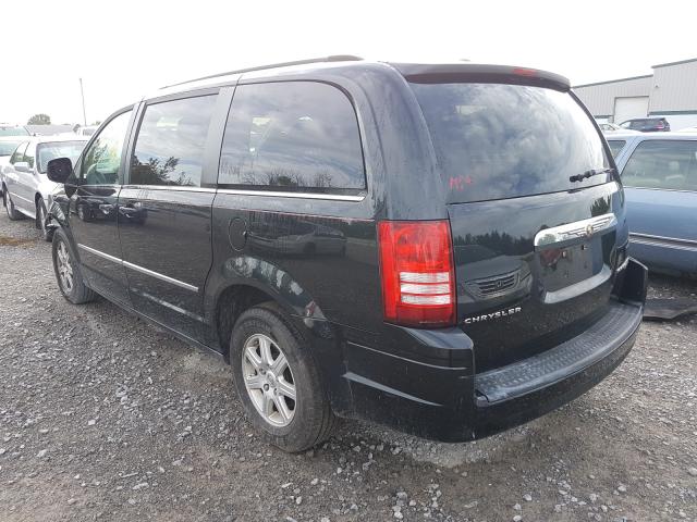 Photo 2 VIN: 2A4RR5D19AR467884 - CHRYSLER TOWN & COU 