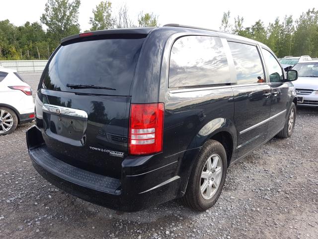 Photo 3 VIN: 2A4RR5D19AR467884 - CHRYSLER TOWN & COU 