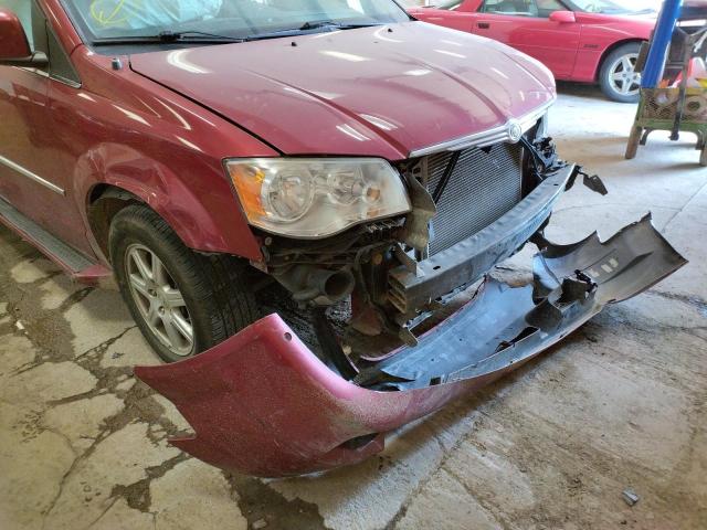 Photo 8 VIN: 2A4RR5D1XAR170154 - CHRYSLER TOWN & COU 