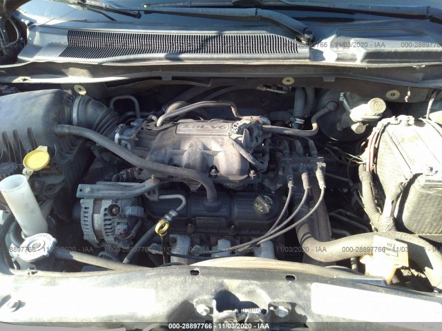 Photo 9 VIN: 2A4RR5D1XAR170302 - CHRYSLER TOWN & COUNTRY 