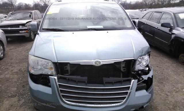 Photo 5 VIN: 2A4RR5D1XAR176780 - CHRYSLER TOWN AND COUNTRY 