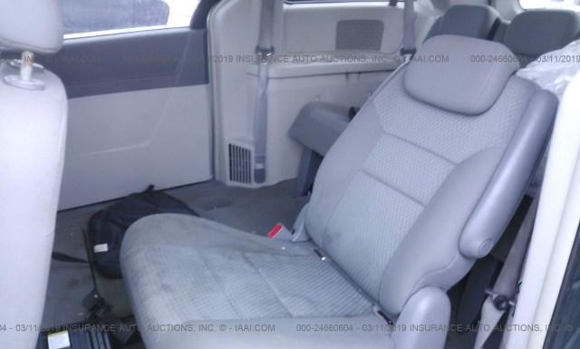 Photo 7 VIN: 2A4RR5D1XAR176780 - CHRYSLER TOWN AND COUNTRY 