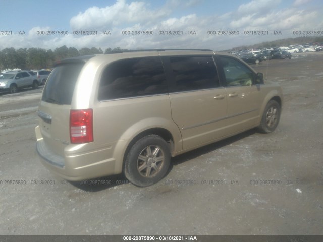 Photo 3 VIN: 2A4RR5D1XAR178738 - CHRYSLER TOWN & COUNTRY 