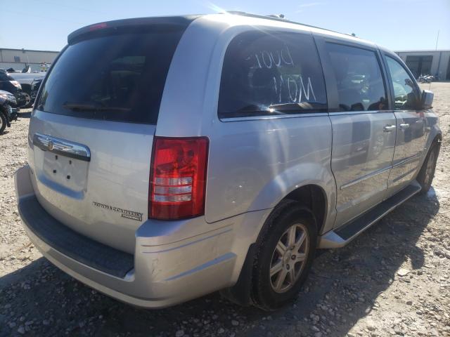 Photo 3 VIN: 2A4RR5D1XAR188945 - CHRYSLER TOWN & COU 