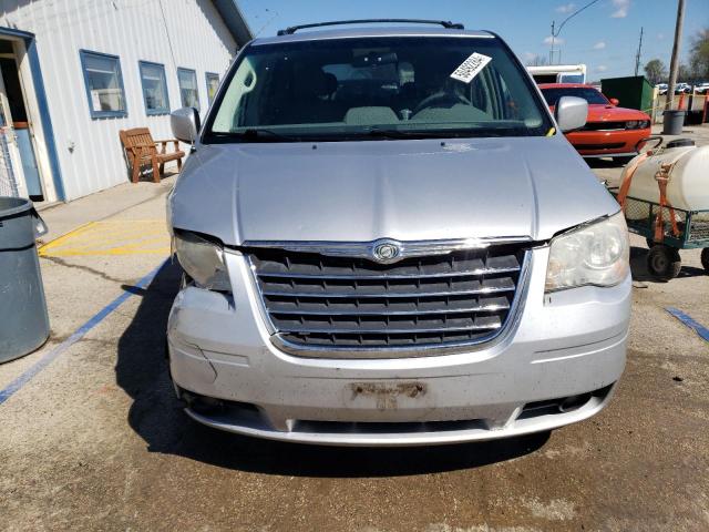 Photo 4 VIN: 2A4RR5D1XAR200799 - CHRYSLER MINIVAN 