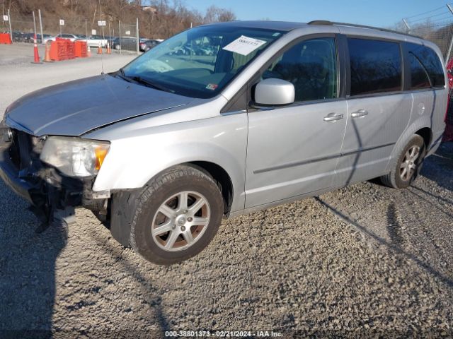 Photo 1 VIN: 2A4RR5D1XAR215125 - CHRYSLER TOWN & COUNTRY 