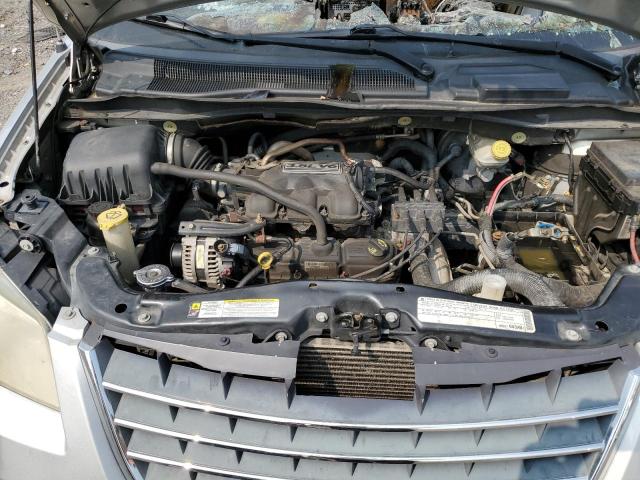 Photo 11 VIN: 2A4RR5D1XAR230479 - CHRYSLER MINIVAN 