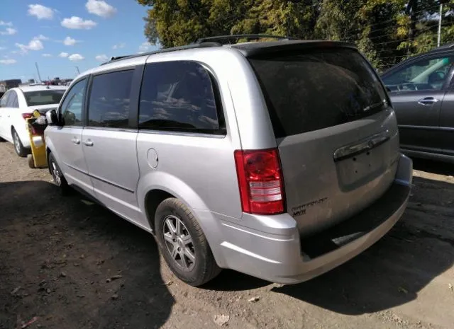 Photo 2 VIN: 2A4RR5D1XAR230501 - CHRYSLER TOWN & COUNTRY 